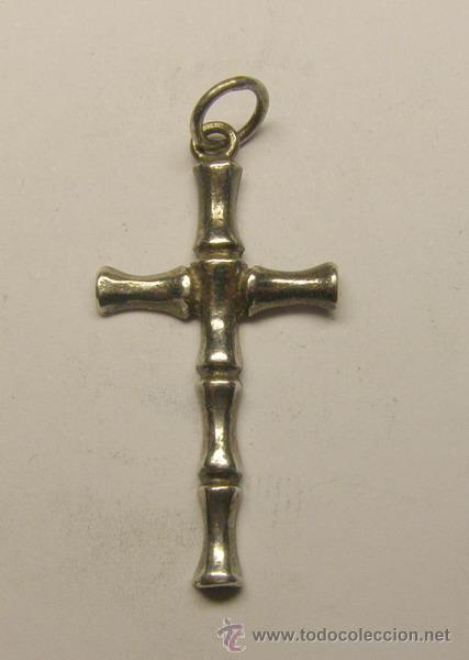 Antig&uuml;edades: Medalla religiosa crucifijo. - Foto 1