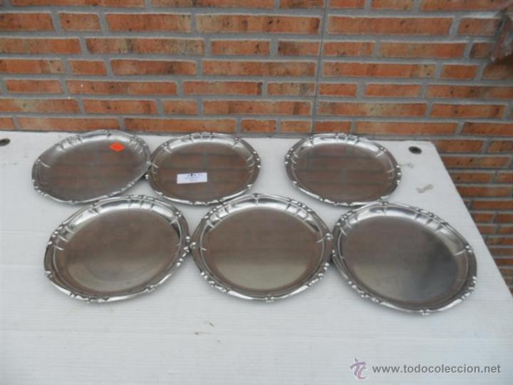 Antig&uuml;edades: peque&ntilde;os platos de acero - Foto 1