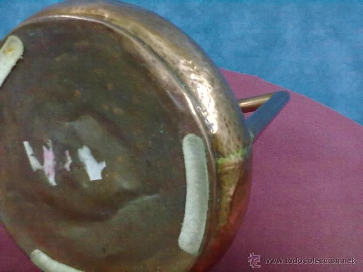 Antig&uuml;edades: JARRON HERRADA DE COBRE PULIDA Y BARNIZADA DE DOS ASAS - Foto 3