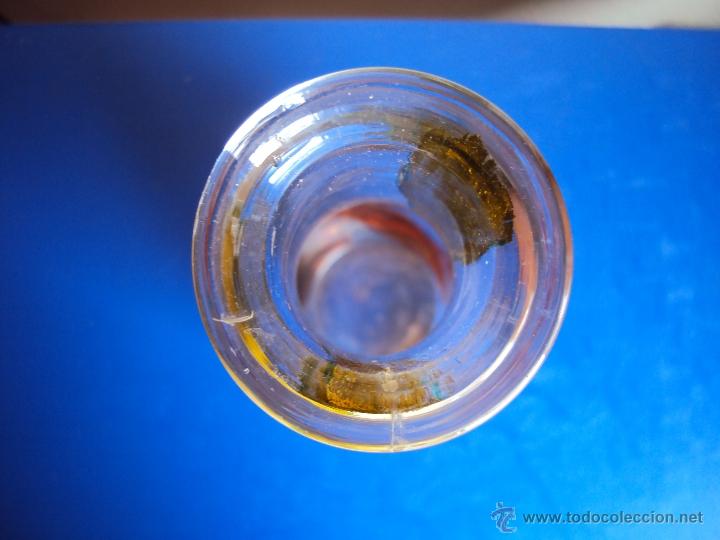 Antig&uuml;edades: (BOT-15)BOTELLA DE CRISTAL ANTIGUO DECORADA A MANO - Foto 3