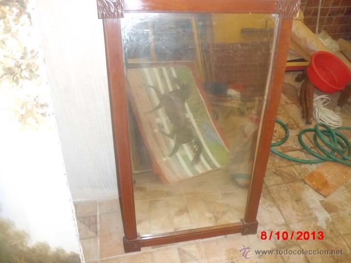Antig&uuml;edades: ESPEJO ANTIGUO DE MADERA - Foto 1