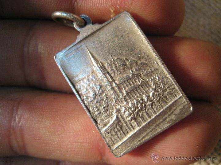 Antig&uuml;edades: MEDALLA  DE LOURDES, MIDE 3 X 2 CM - Foto 6