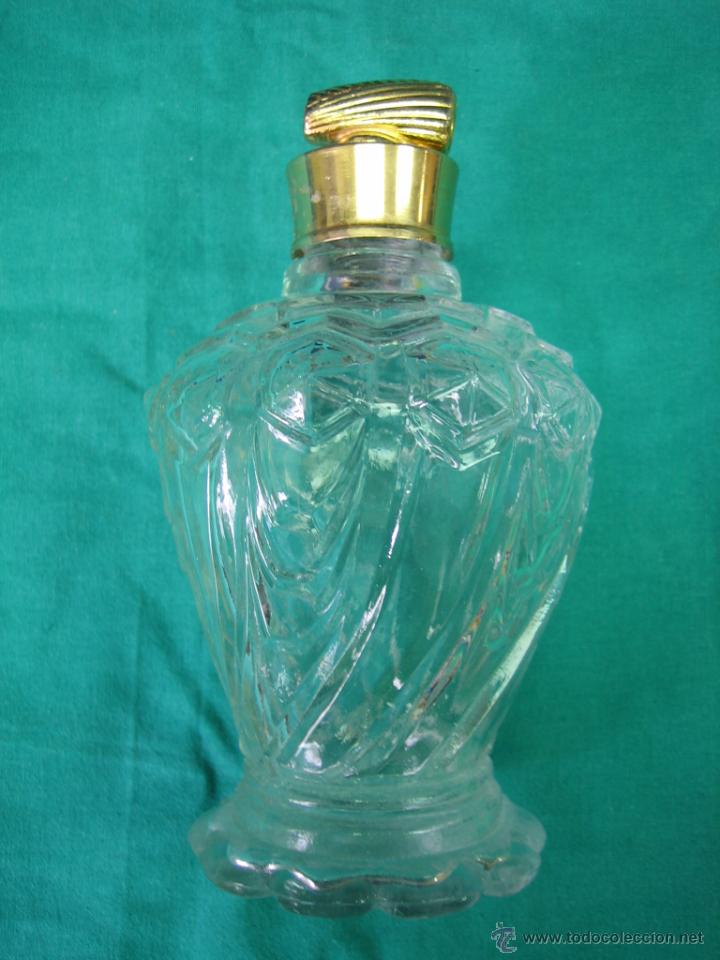 Antig&uuml;edades: Perfumador antiguo de cristal. altura 16x 8D
