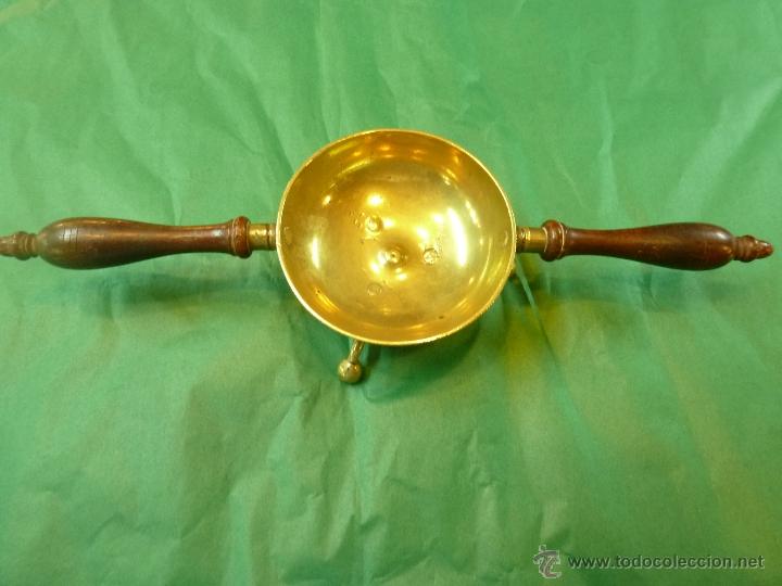 Antig&uuml;edades: antigua chofeta de bronce - Foto 1