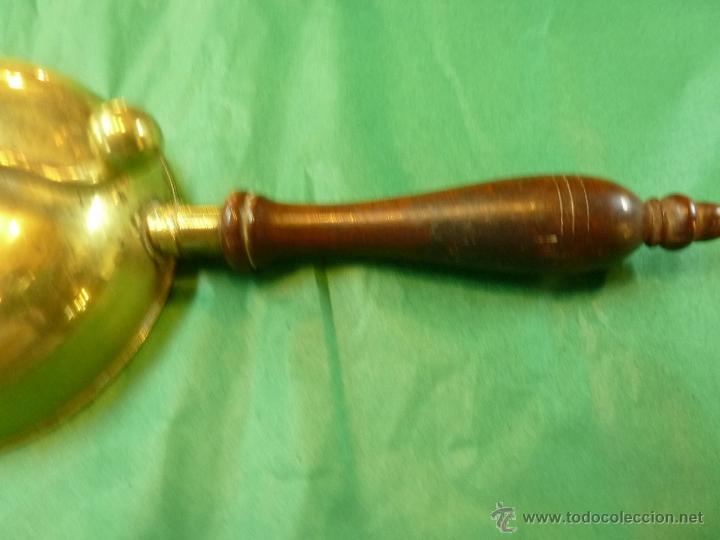 Antig&uuml;edades: antigua chofeta de bronce - Foto 3