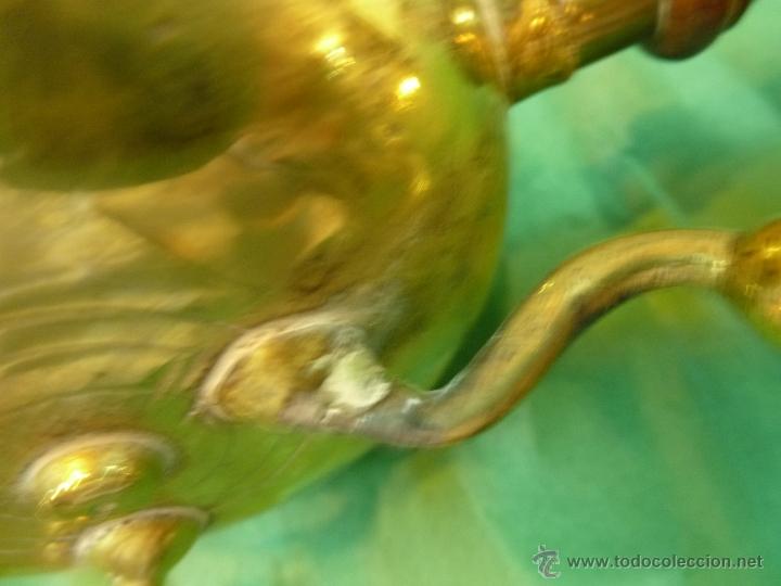 Antig&uuml;edades: antigua chofeta de bronce - Foto 9
