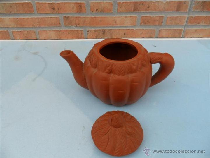 Antig&uuml;edades: peque&ntilde;a tetera de terracota - Foto 2