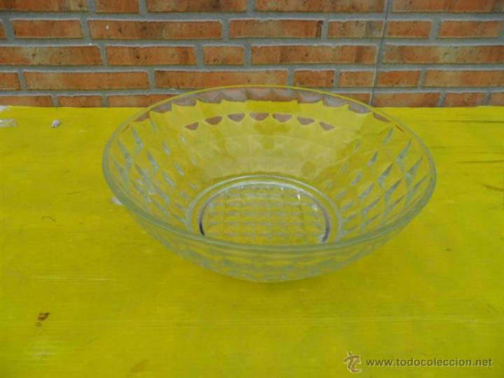 Antig&uuml;edades: cuenco de cristal tallado - Foto 1