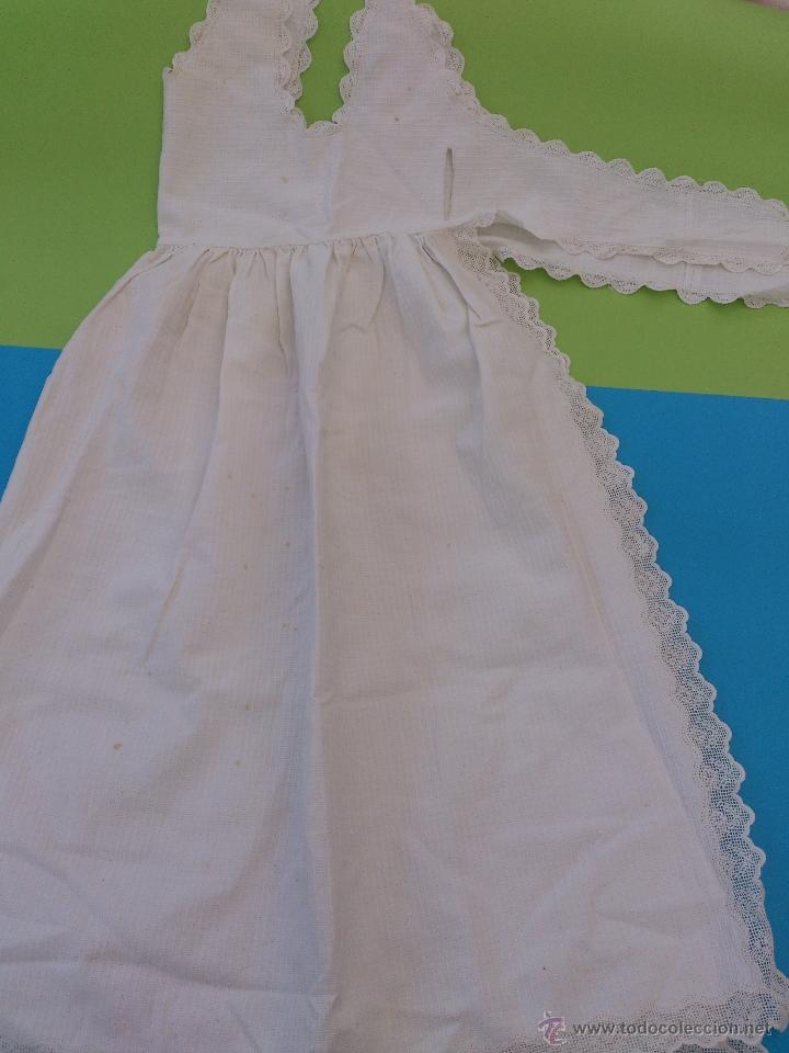 Antig&uuml;edades: FALDON PARA BEBE - Foto 1