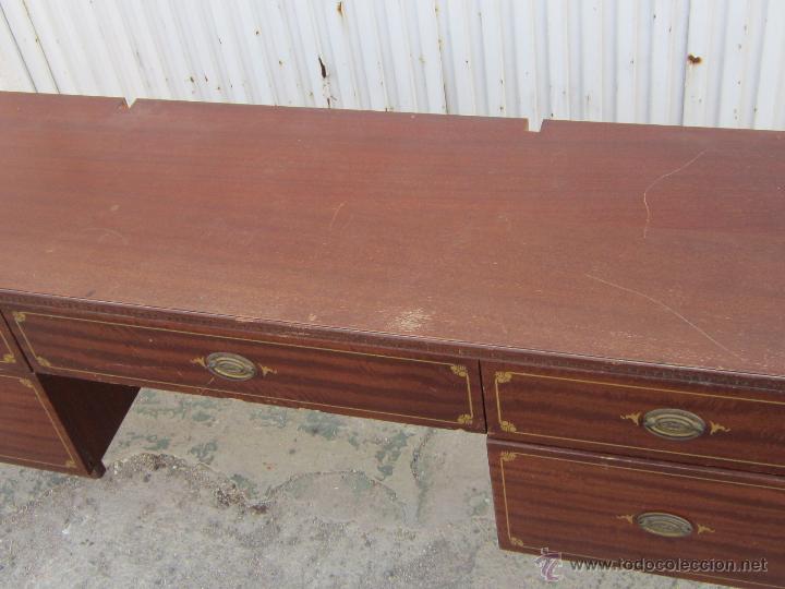 Antig&uuml;edades: MESA DE DESPACHO EN MADERA Y CONTRACHAPADO - Foto 3
