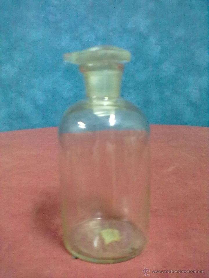 Antig&uuml;edades: BOTELLA LABORATORIO TAPON VERTEDOR - Foto 1