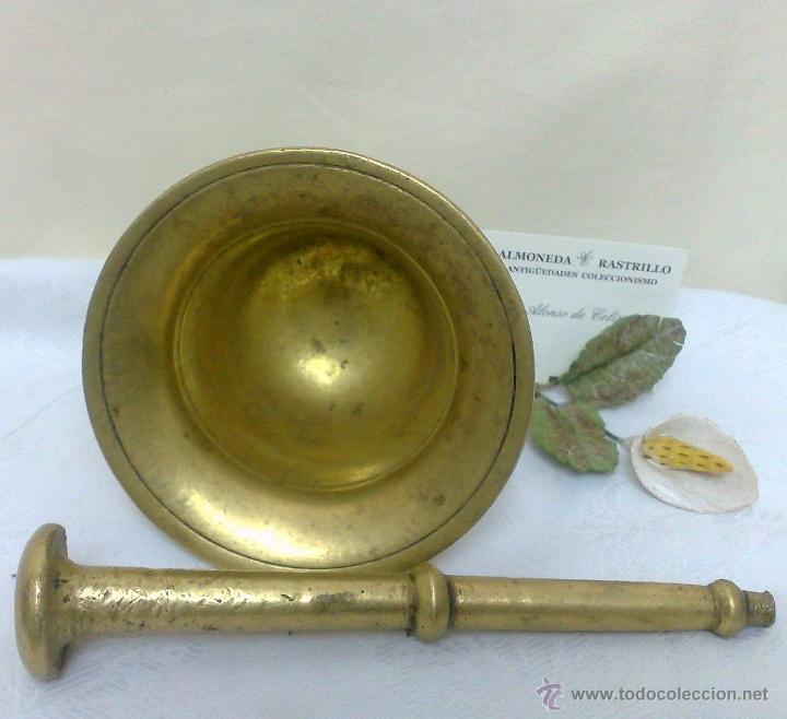 Antig&uuml;edades: ANTIGUO MORTERO EN BRONCE CON MANO ORIGINAL. - Foto 3