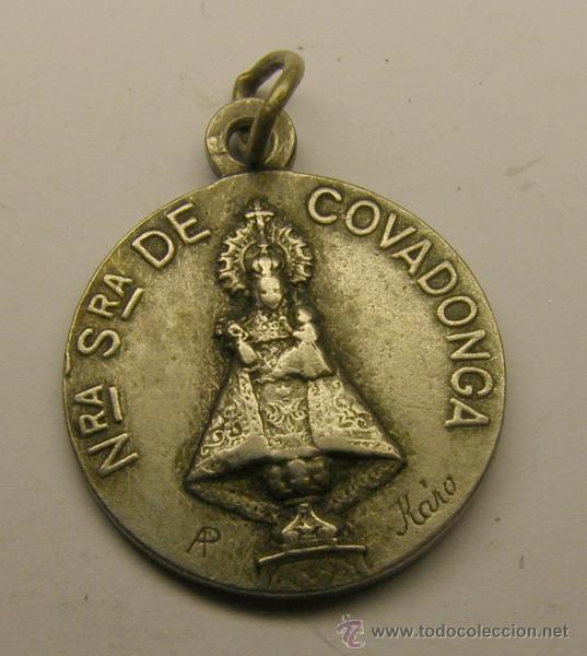 Antig&uuml;edades: Medalla religiosa de N S de Covadonga. - Foto 1