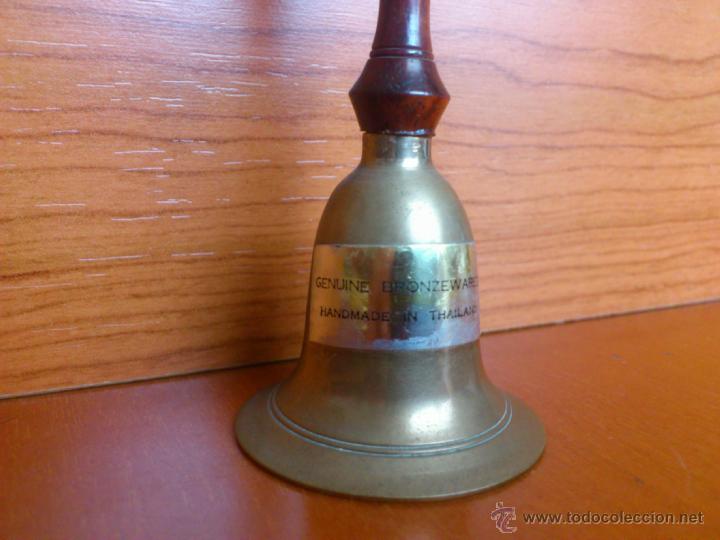 Antig&uuml;edades: Antigua campana de mano en madera y bronce - Foto 7