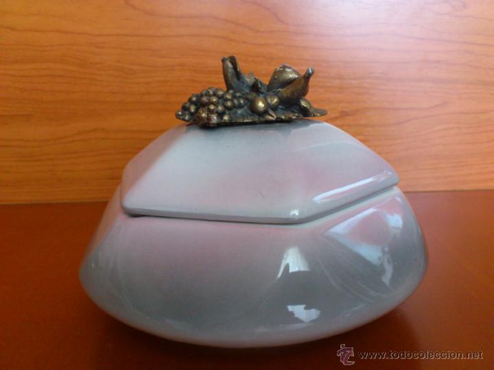 Antig&uuml;edades: Antiguo joyero en ceramica CAPODIMONTE - Foto 2