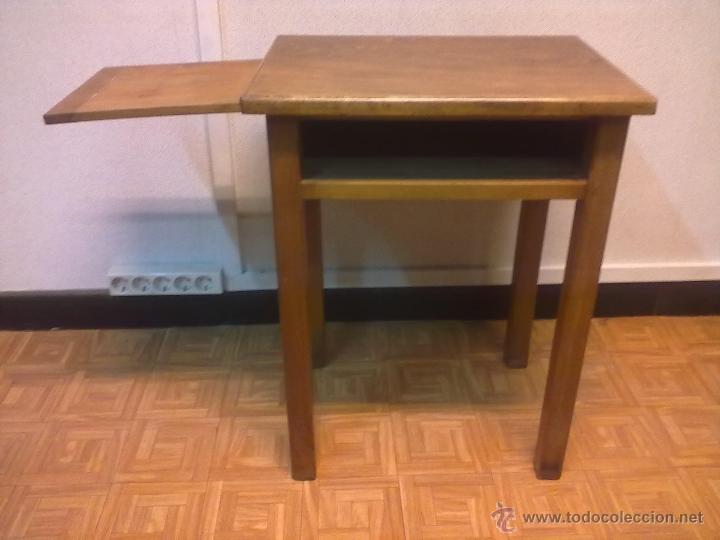 Antig&uuml;edades: MESA DE MAQUINA DE ESCRIBIR - Foto 2
