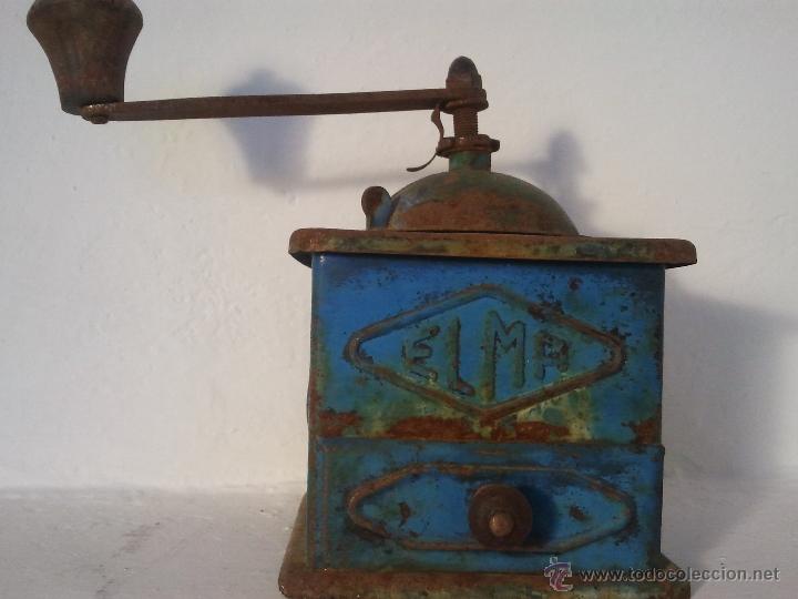 Antiguidades: Molinillo de cafe ELMA en metal , antiguo,