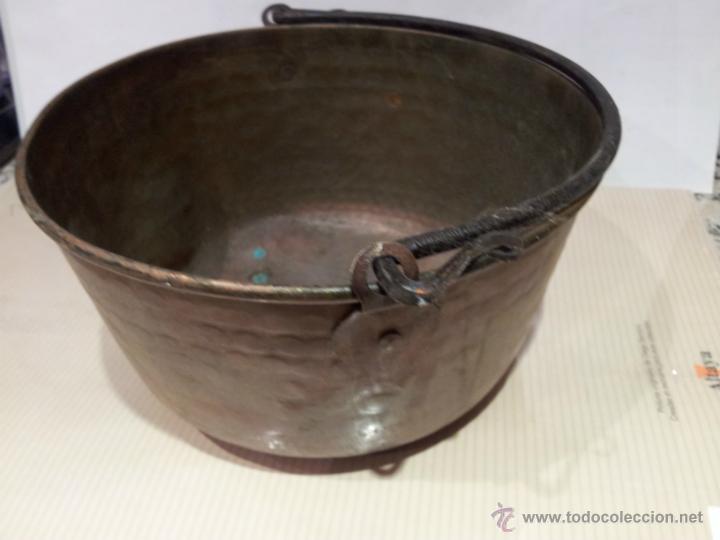 Antig&uuml;edades: antigua olla o cazuela - Foto 3