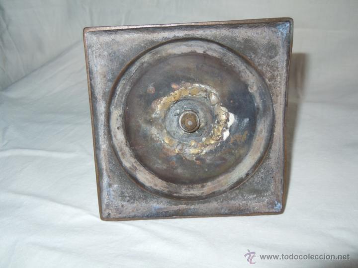 Antig&uuml;edades: CANDELERO ANTIGUO BRONCE - Foto 3
