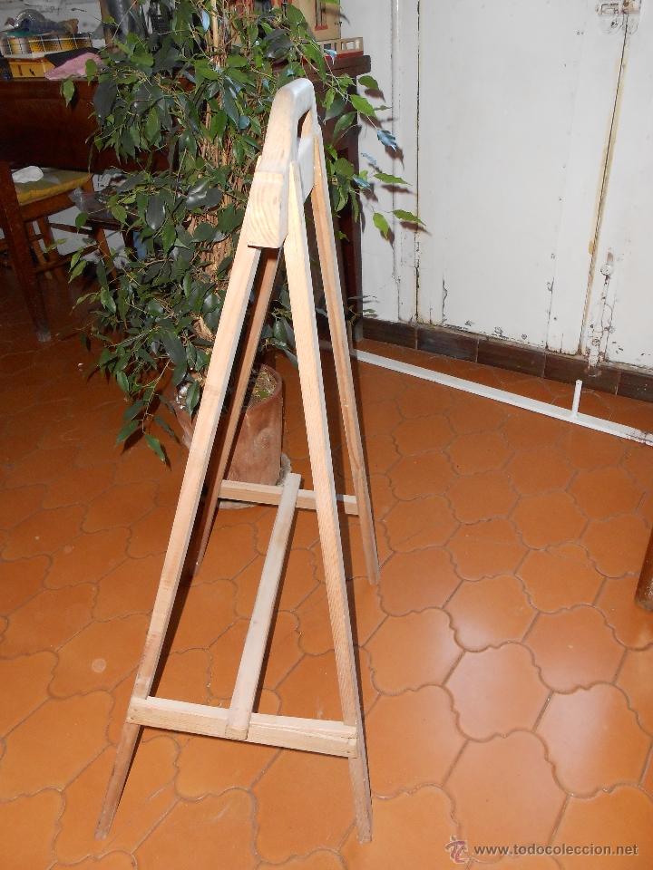 Antig&uuml;edades: GAL&Aacute;N DE NOCHE -Madera de pino- - Foto 2