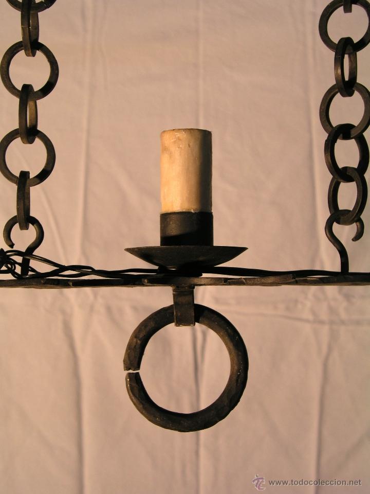 Antig&uuml;edades: LAMPARA ESTILO MEDIEVAL DE HIERRO FORJADO. - Foto 5