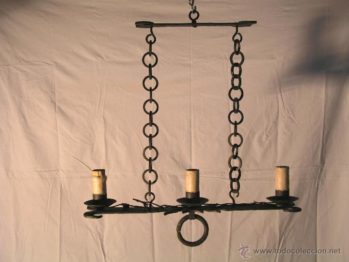 Antig&uuml;edades: LAMPARA ESTILO MEDIEVAL DE HIERRO FORJADO. - Foto 6