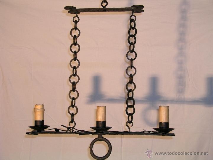 Antig&uuml;edades: LAMPARA ESTILO MEDIEVAL DE HIERRO FORJADO. - Foto 7