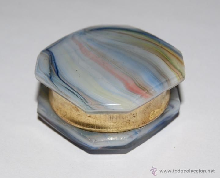 Antig&uuml;edades: Antiguo pastillero de cristal - Foto 11