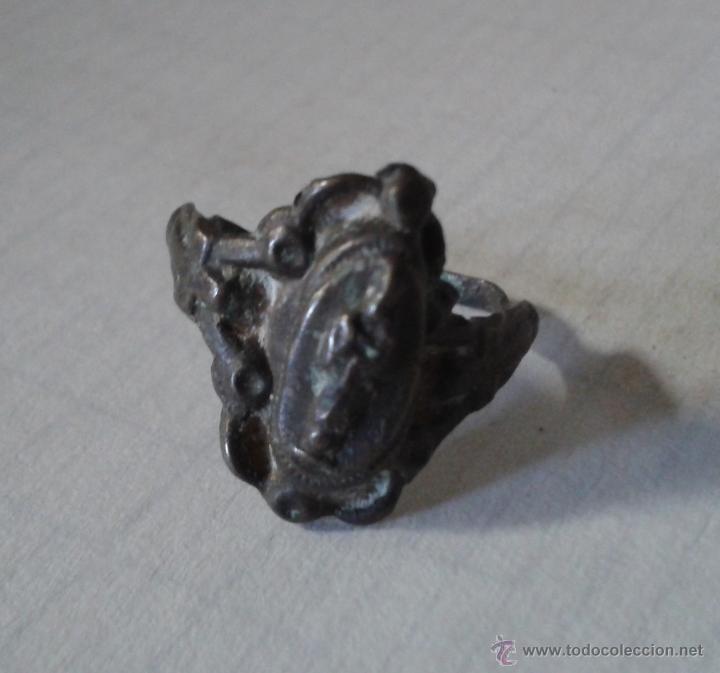Antig&uuml;edades: Anillo religioso antiguo, a restaurar - Foto 3