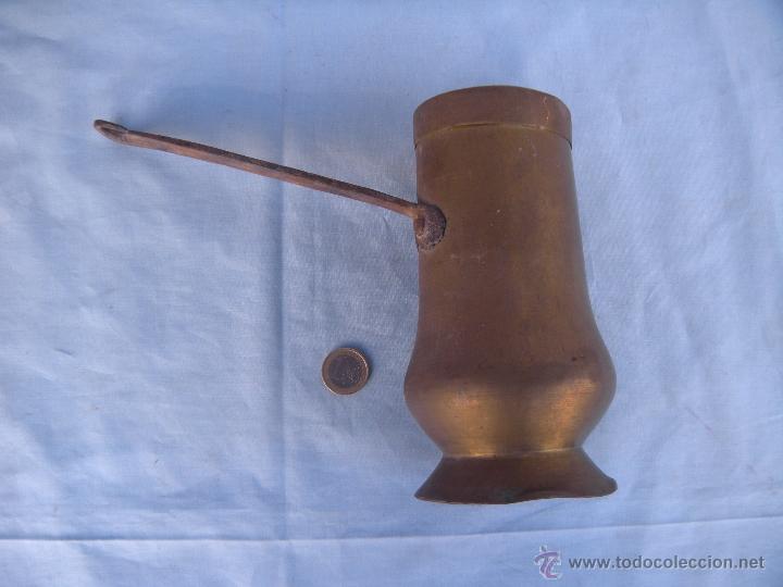 Antig&uuml;edades: ANTIGUA CHOCOLATERA DE BRONCE - Foto 1
