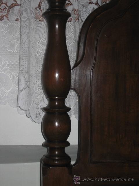 Antig&uuml;edades: Colonial M&eacute;xico, conjunto de dos camas de madera. - Foto 4