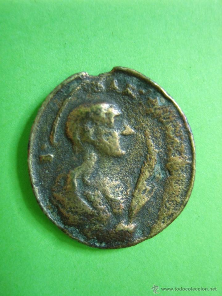 Antig&uuml;edades: Medalla antigua - Foto 2