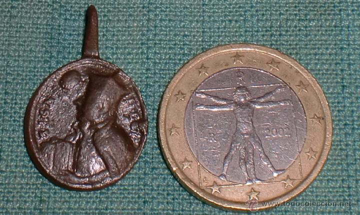 Antig&uuml;edades: Medalla religiosa siglo XVII - Foto 1