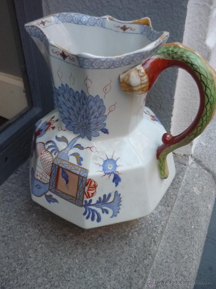 Antig&uuml;edades: Jarra inglesa con asa en forma de serpiente - Foto 5