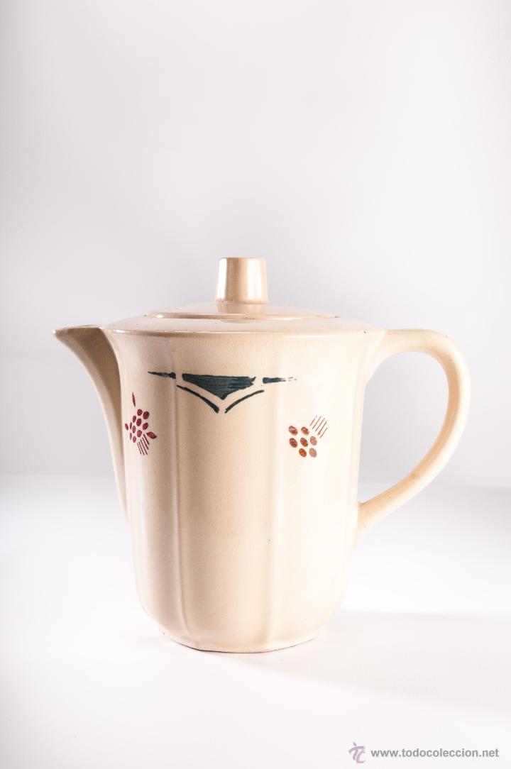 Antig&uuml;edades: TETERA DE PORCELANA DECORADA - Foto 2