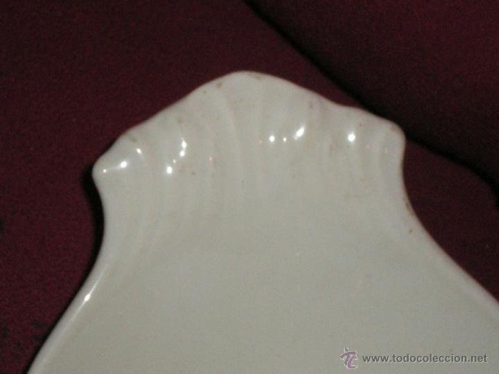 Antig&uuml;edades: LOTE DE TRES FUENTES CON ASAS - Foto 2