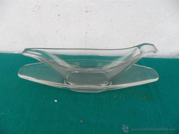Antig&uuml;edades: salsera con bandeja de cristal - Foto 1