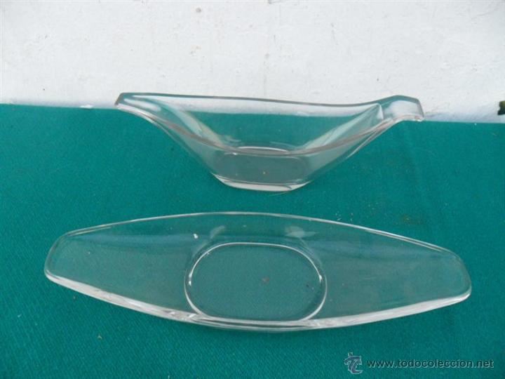 Antig&uuml;edades: salsera con bandeja de cristal - Foto 2
