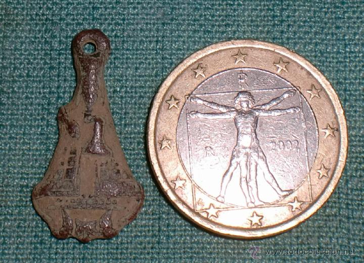 Antig&uuml;edades: Medalla virgen de lenar siglo XIX - Foto 1