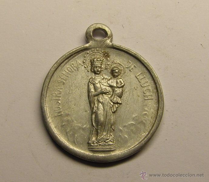 Antig&uuml;edades: Medalla religiosa N&ordf; S&ordf; de Lluch. - Foto 1