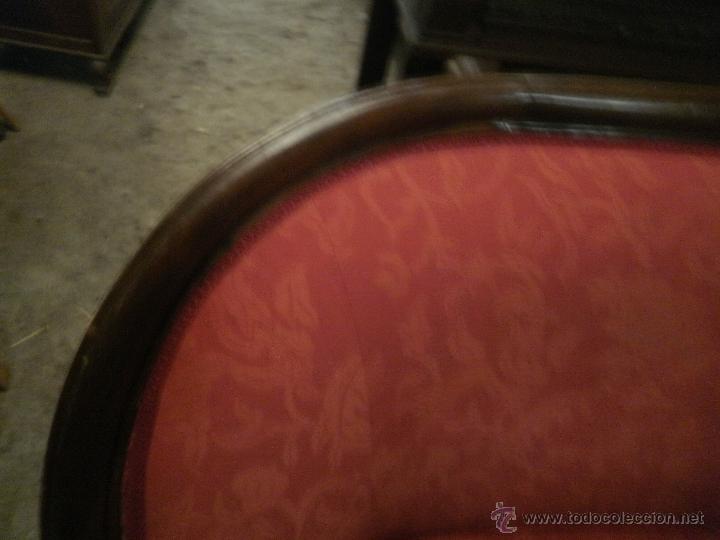 Antig&uuml;edades: SOFA DE NOGAL - Foto 3