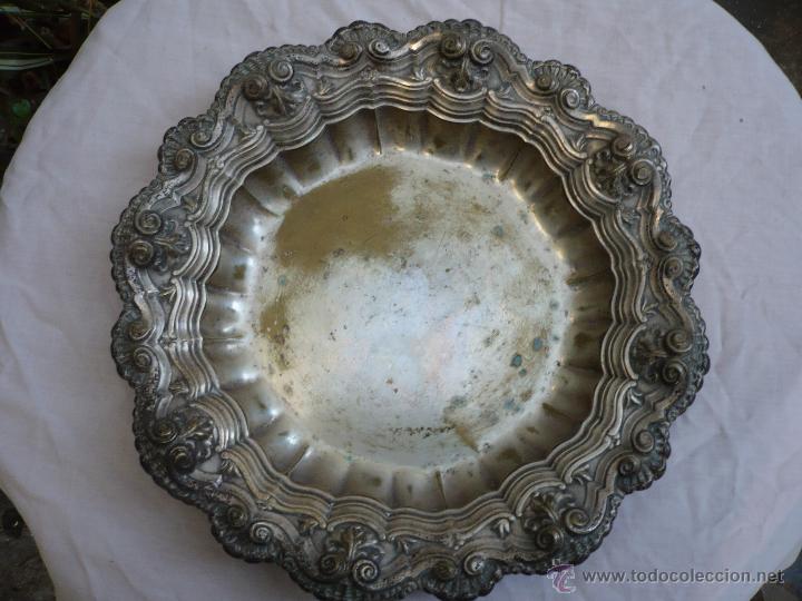 Antig&uuml;edades: Bandeja Ba&ntilde;ada en Plata circular - Foto 1
