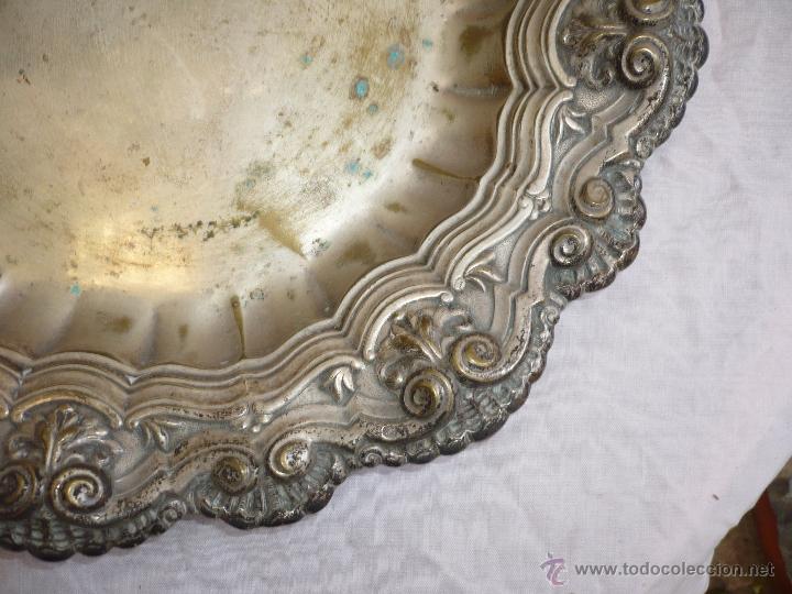 Antig&uuml;edades: Bandeja Ba&ntilde;ada en Plata circular - Foto 4