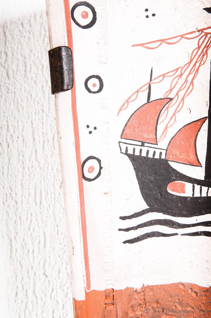 Antig&uuml;edades: APLIQUE DE TEJA, DECORADA CON PANTALLA - Foto 5