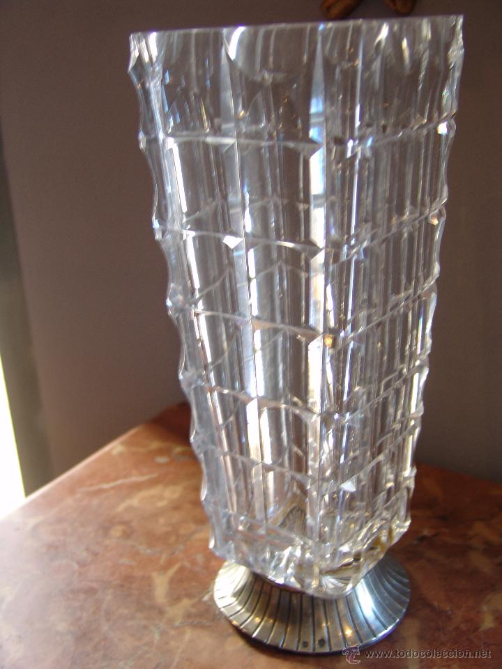 Antig&uuml;edades: B&Uacute;CARO DE CRISTAL TALLADO CON BASE DE PLATA - Foto 1