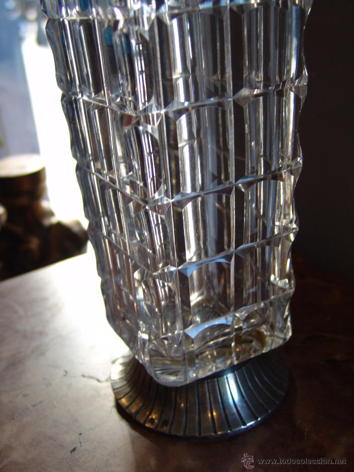 Antig&uuml;edades: B&Uacute;CARO DE CRISTAL TALLADO CON BASE DE PLATA - Foto 2