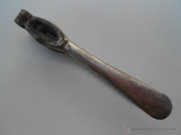 Antig&uuml;edades: CASCANUECES DE HIERRO - Foto 3