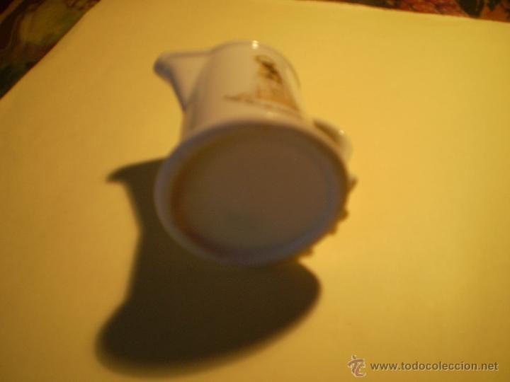 Antig&uuml;edades: JARRA DE PORCELANA - Foto 2