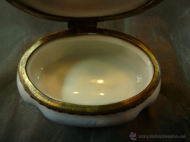 Antig&uuml;edades: caja de porcelana azul - Foto 6