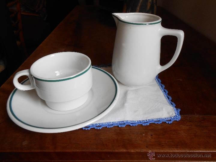 Antig&uuml;edades: Juego TAZA PLATO Y JARRITA - Foto 1